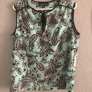 Jones New York Black and Green Paisley Blouse